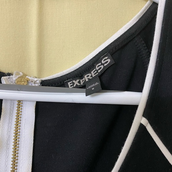 Dress size 6 - Picture 3 of 3